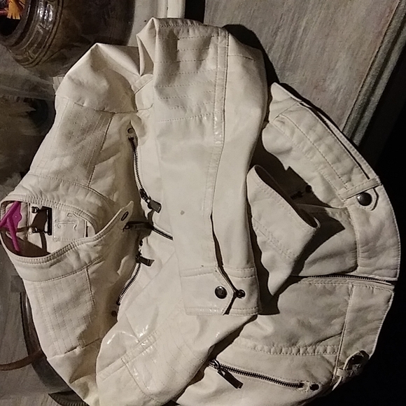 Jacket - Picture 9 of 9